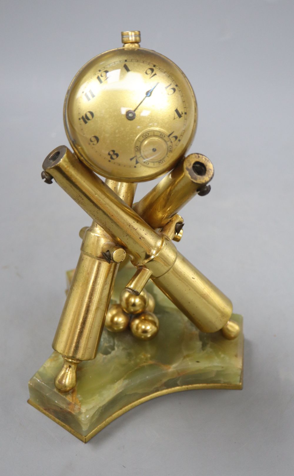 A novelty cannon and cannon ball timepiece, height 22cm